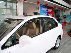 启辰D50 2013款 1.6L 自动 豪华版