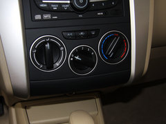 启辰D50 2013款 1.6L 自动 豪华版
