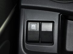 马自达5 2013款 2.0L 自动 豪华型 7座