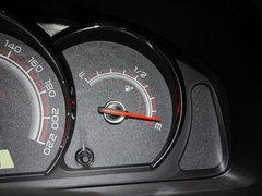 宝骏630 2013款 1.5L 手动 进取型