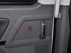 风行CM7 2014款 2.0T 手动 尊贵版 7座