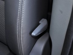风行CM7 2014款 2.0T 手动 尊贵版 7座