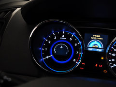 索纳塔八 2013款 2.4L 自动 豪华版 国V