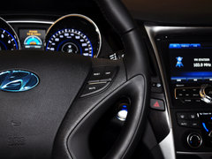 索纳塔八 2013款 2.4L 自动 豪华版 国V