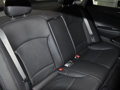 索纳塔八 2013款 2.0L 自动 至尊版