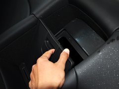 索纳塔八 2013款 2.0L 自动 至尊版