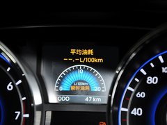 索纳塔八 2013款 2.0L 自动 至尊版