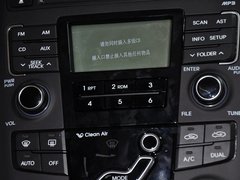 索纳塔八 2013款 2.0L 自动 豪华版