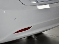 索纳塔八 2013款 2.0L 自动 豪华版