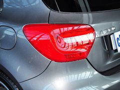奔驰A级(进口) 2013款 A260 2.0T DCT 运动型