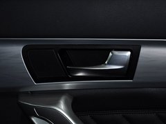 哈弗H2 2014款 1.5T 手动 四驱尊贵版 5座