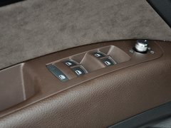奥迪Q7 2014款 35 TFSI quattro 运动型