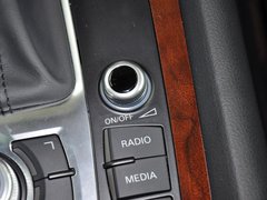 奥迪Q7 2014款 35 TFSI quattro 运动型