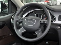 奥迪Q7 2014款 35 TFSI quattro 运动型