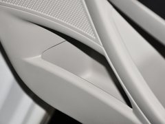 世嘉 2013款 两厢 1.6L 自动 乐尚型