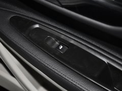 世嘉 2013款 两厢 1.6L 自动 乐尚型