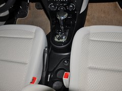 世嘉 2013款 两厢 1.6L 自动 乐尚型