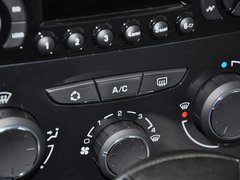 世嘉 2013款 三厢 1.6L 自动 品尚型