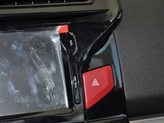 世嘉 2013款 三厢 1.6L 自动 品尚型