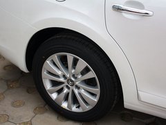 世嘉 2013款 三厢 1.6L 自动 品享型