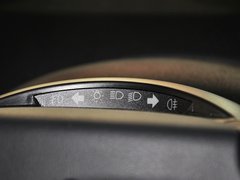 世嘉 2013款 三厢 1.6L 自动 品享型