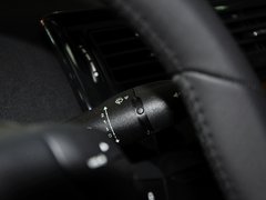 世嘉 2013款 三厢 1.6L 自动 品享型