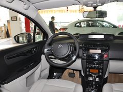 世嘉 2013款 三厢 1.6L 自动 品享型