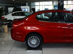 标致308 2013款 2.0L AT 尊尚型