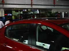 标致308 2013款 2.0L AT 尊尚型