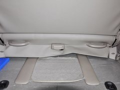 路帝 2014款 2.0T 自动 两驱精英导航版 7座