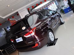 路帝 2014款 2.0T 自动 两驱精英导航版 7座