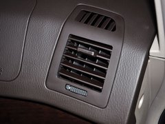 路帝 2014款 2.0T 自动 两驱精英导航版 7座