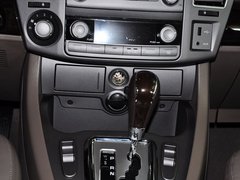 路帝 2014款 2.0T 自动 两驱精英导航版 7座