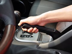 雷斯特W 2014款 2.7T 自动 四驱豪华导航版 5座