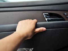 雷斯特W 2014款 2.7T 自动 四驱豪华导航版 5座