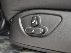 雷斯特W 2014款 2.7T 自动 四驱豪华导航版 5座