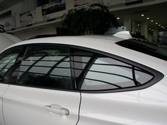 寶馬3系GT 2013款 335i 3.0T 自動 風(fēng)尚設(shè)計套裝