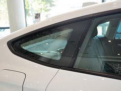 宝马3系GT 2013款 335i 3.0T 自动 风尚设计套装