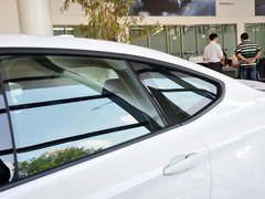 宝马3系GT 2013款 335i 3.0T 自动 风尚设计套装