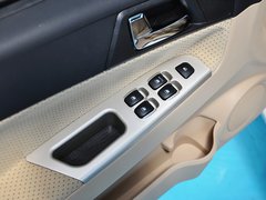 中华H330 2013款 1.5L 自动 豪华型