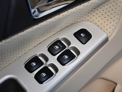 中华H330 2013款 1.5L 自动 豪华型