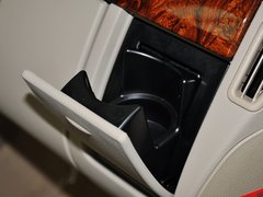 唯雅诺 2013款 3.0L 自动 舒适版 7座