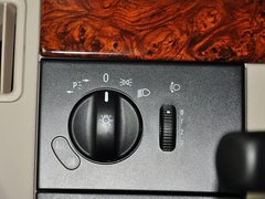 唯雅诺 2013款 3.0L 自动 舒适版 7座