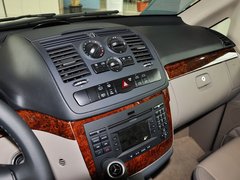 唯雅诺 2013款 3.0L 自动 舒适版 7座