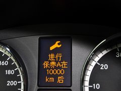 唯雅诺 2013款 3.0L 自动 舒适版 7座