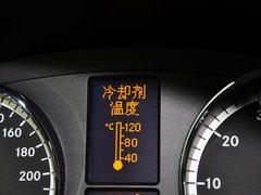 唯雅诺 2013款 3.0L 自动 舒适版 7座