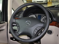 唯雅诺 2013款 3.0L 自动 舒适版 7座