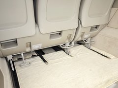 唯雅诺 2013款 3.0L 自动 舒适版 7座