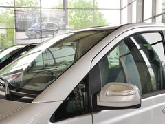 唯雅诺 2013款 3.0L 自动 舒适版 7座
