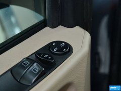 唯雅诺 2013款 3.0L 自动 舒适版 7座